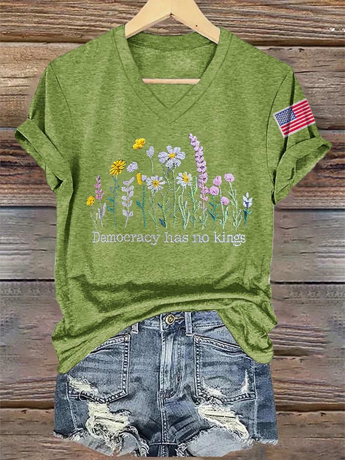 🔥Buy 3 Get 15% Off🔥V-Neck Retro Democracy Has No Kings Print T-Shirt