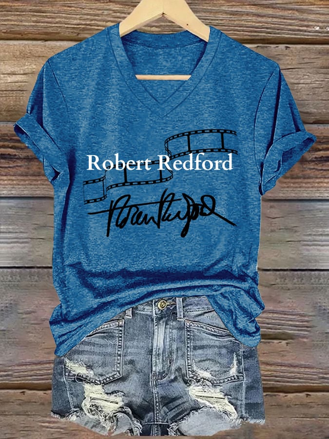 V-Neck Retro Film Strip Print T-Shirt